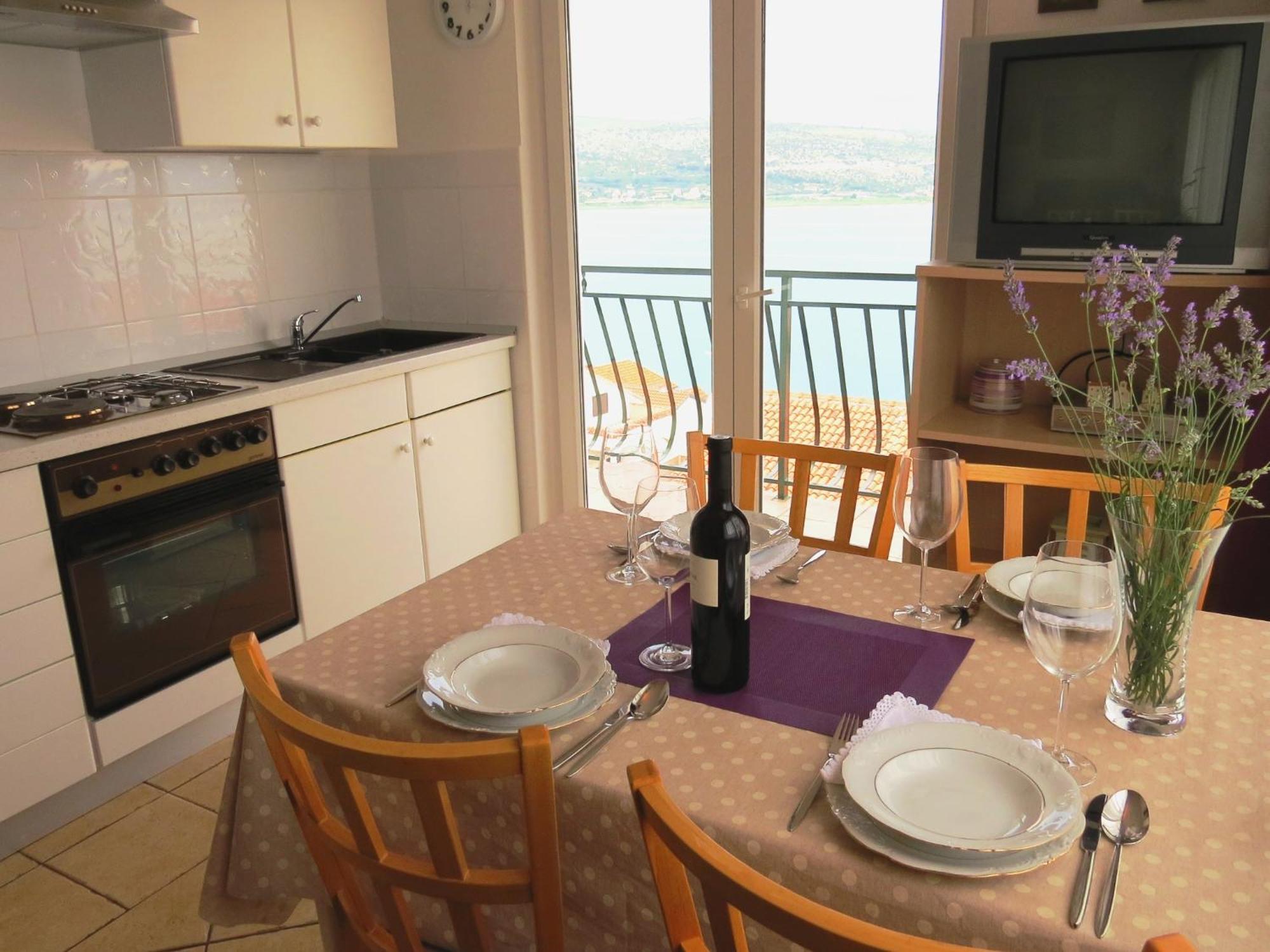 Apartments Barba Trogir Rum bild